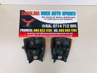 Nissan Atlas F23 truck left side corner light