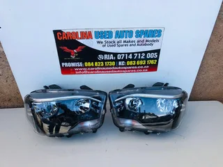 Mahindra Scorpio left and right side standard headlight with clear indicator