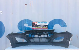 Hyundai i30 front bumper with radiator grill