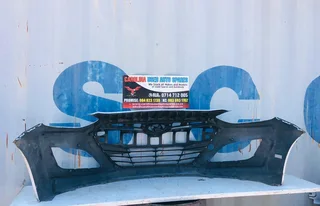 Hyundai i30 front bumper with radiator grill