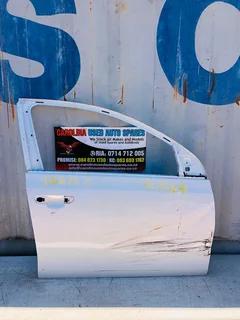 VW Golf 6 right side front door