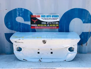 Suzuki Ciaz bootlid