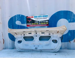 Suzuki Ciaz bootlid