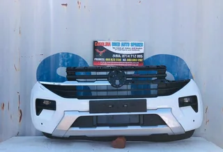 VW Amarok complete front bumper (no badge)