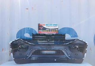 VW Amarok complete front bumper (no badge)