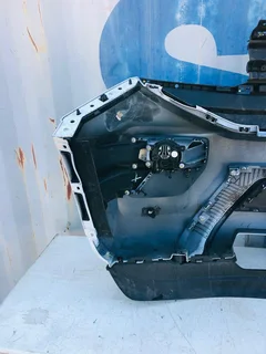 VW Amarok complete front bumper (no badge)