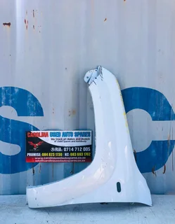 VW Amarok left side fender with marker lamp