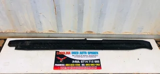 GWM P-series left side step (double cab) replacement