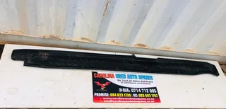 GWM P-series left side step (double cab) replacement