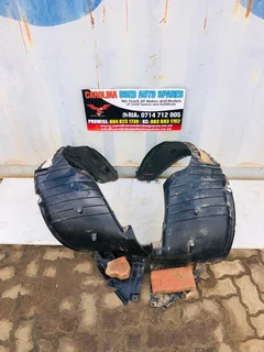 Suzuki Swift left and right side fender liner