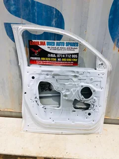 GWM P-series double cab left side front door (restored)