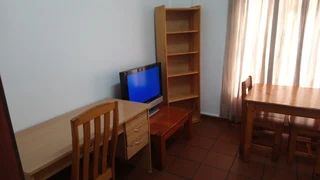!!! SOLD OUT !!! Bachelor Flat. R7 500 pp pm  X 4.  Excl Elec and Gas. 1 Sept 2025. NOT NSFAS.