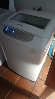 !!! SOLD OUT !!! Bachelor Flat. R7 500 pp pm  X 4.  Excl Elec and Gas. 1 Sept 2025. NOT NSFAS.