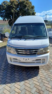 2014 Jinbei Haise MPV/Bus. School bus.