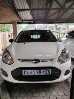 2014 Ford Figo Hatchback