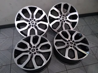 Range Rover 22inch rims for sale