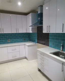 Reliable handyman Halfway House