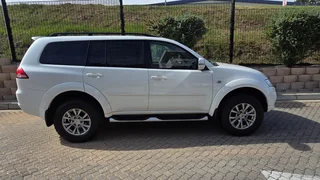 Mitsubishi Pajero 2015 - Great condition