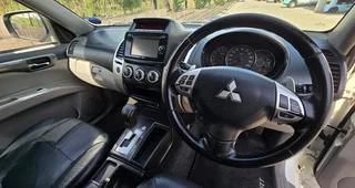 Mitsubishi Pajero 2015 - Great condition