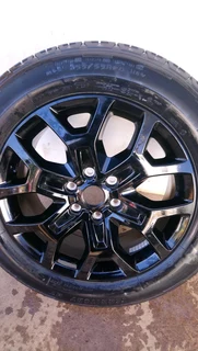 Rim and tyre for Ford everest sports size 20