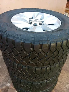 EXCELLENT CONDITION OF RIMS AND TYRES