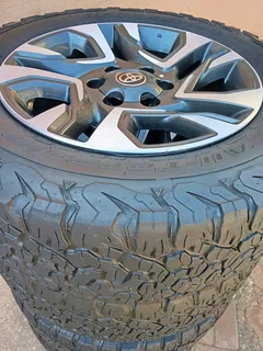 Very Excellent Condition 4x Rims With Bf Goodrich Tyres