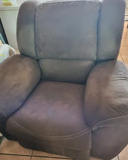 Grafton everest 6 seater lounge suite with 1 recliner