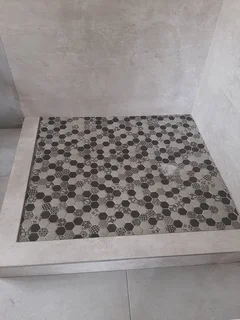 Elegant Tile and Design