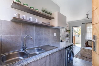 BRAND NEW 2 BEDROOM APARTMENT AVAILABLE