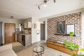 House in Pretoria Industrial For Sale