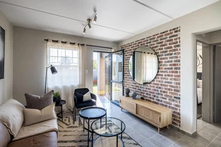 Apartment in Sinoville For Sale