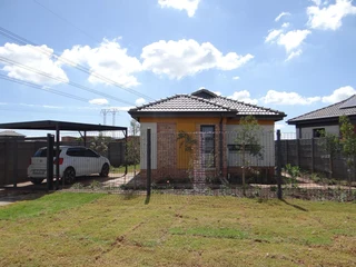House in Leopard Rock Nature Reserve For Sale