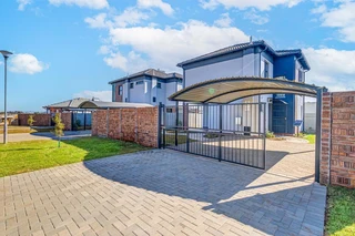 House in Witkoppies For Sale