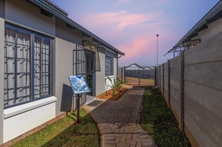 House in Johannesburg Central For Sale
