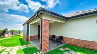House in Honeydew For Sale
