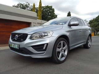 2014 Volvo  XC60 D5 R-Design AWD  R169k NEG    148000 KMS