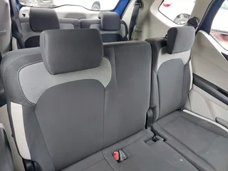 2021 Renault Triber 1.0 Dynamique  7 SEATER