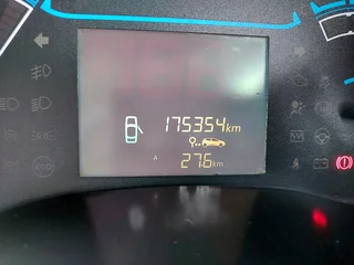 2021 Renault Triber 1.0 Dynamique  7 SEATER