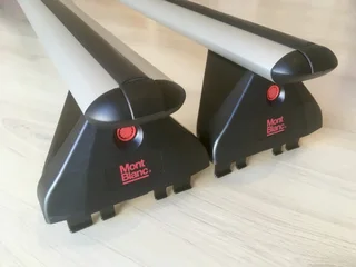 Mont Blanc Roof Racks For VW Amarok 2010 - 2021 # Thule