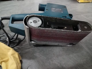 WIDE-BELT SANDER