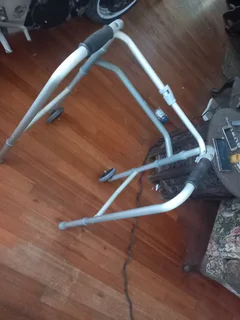 3 wheel &amp; 4 wheel rollators &amp; Walker