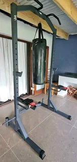 Squat rack and weight plates