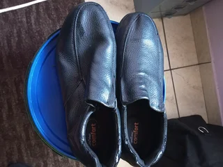 Men&#39;s shoe size 14