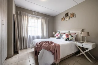 Apartment in Blue Hills To Rent