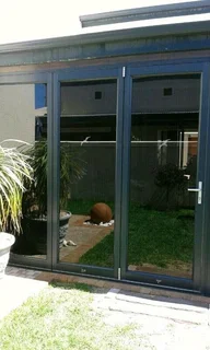 Solar window tinting &amp; anti glare films to glass