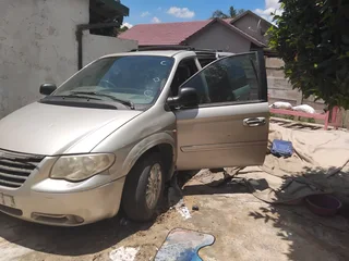 2008 Chrysler Voyager MPV/Bus