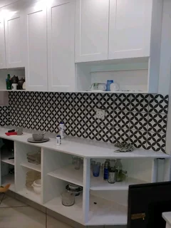 professional tiler available