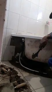 Professional tiler & plumbing available