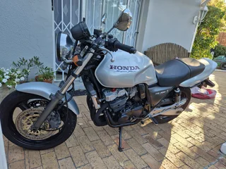 Honda CB 400 Super Four