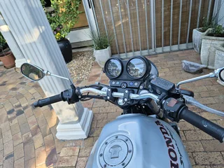 Honda CB 400 Super Four